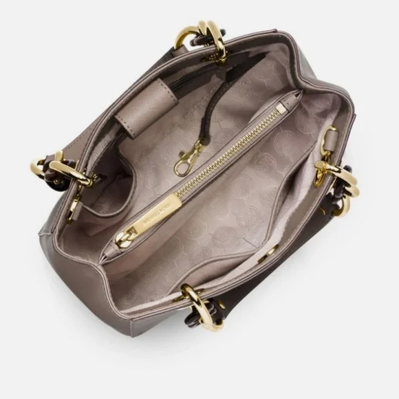 MICHAEL MICHAEL KORS Cynthia Saffiano Leather Satchel - Picture 3 of 14